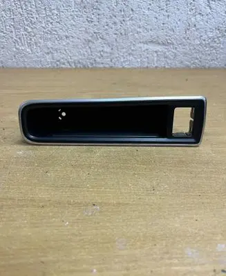 Jaguar XF X250 Dashboard storage box/compartment GX6322635A F6476
