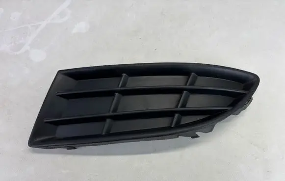 Skoda Roomster (5J) Front bumper lower grill 5J0807367A K3306