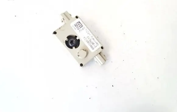 BMW 3 E90 E91 Antenna control unit 699009004 6990090-04