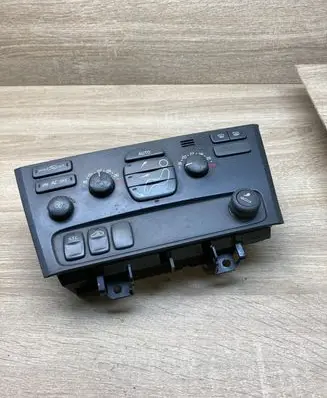 Volvo V70 Climate control unit 9452368