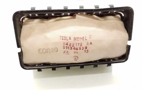Tesla Model S Passenger airbag 102250700A 2482176AA