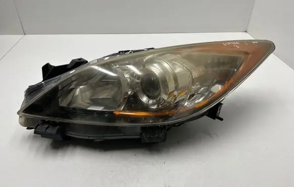 Mazda 3 II Headlight/headlamp BDG751040
