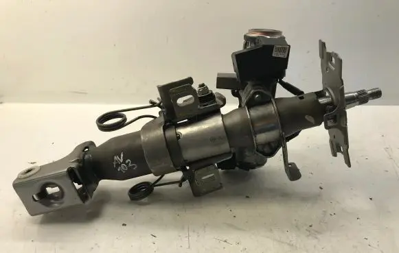 Steering wheel axle set