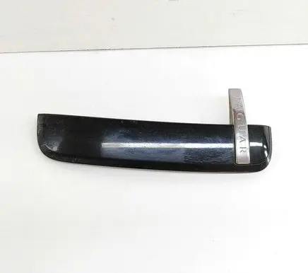 Jaguar XK - XKR Fender trim (molding) 6W83001B40AC 8W83280B10AC