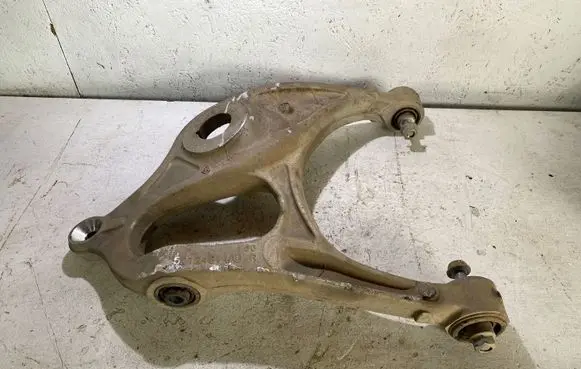 Dodge Durango Rear upper control arm/wishbone 52124814AD