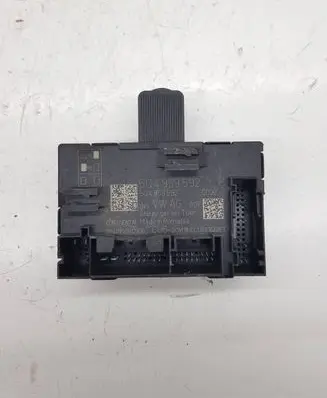 Volkswagen Golf VII Door control unit/module 5Q4959592