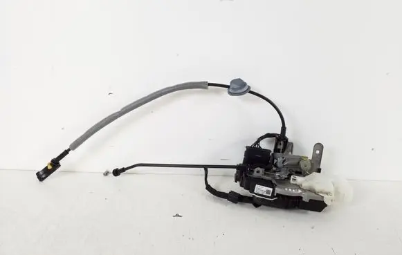 Volvo V40 Front door lock 31391825