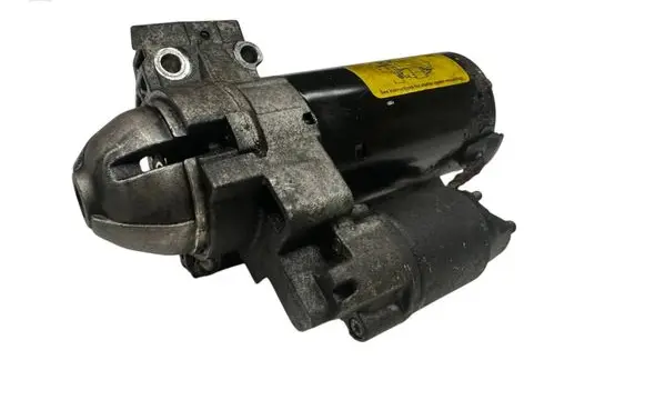 BMW 5 E60 E61 Starter motor 8506657