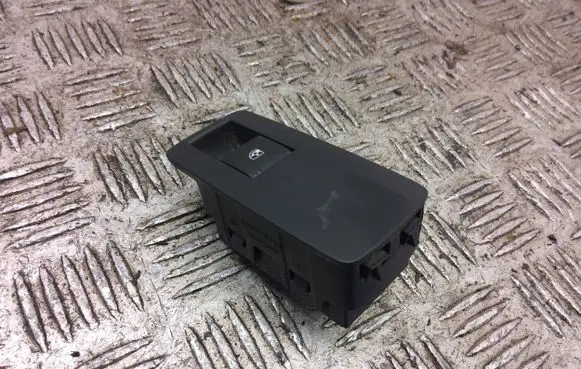 Opel Insignia A Electric window control switch 22915110