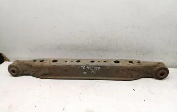 Nissan X-Trail T31 Rear suspension control arm 