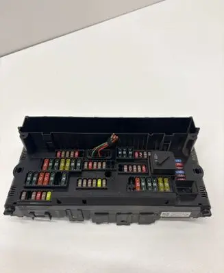BMW 5 F10 F11 Fuse box set 9234421 217033442F 260511