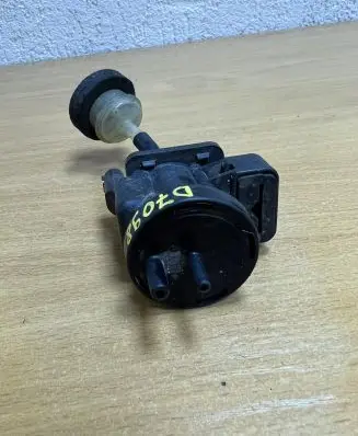 Mercedes-Benz A W168 EGR valve A0005450427 D7098