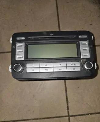 Radio/CD/DVD/GPS head unit