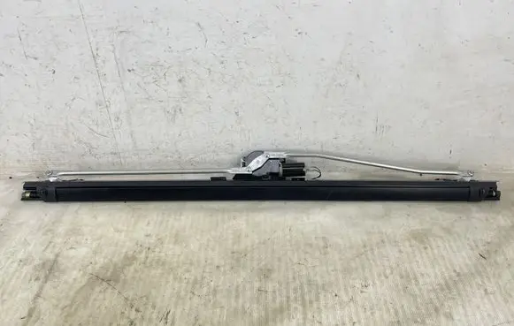 BMW 7 F01 F02 F03 F04 Electric rear window sunshade cover 9129056