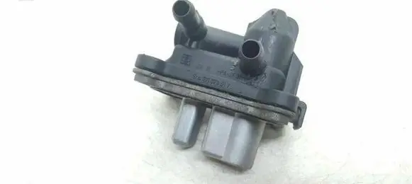 Mercedes-Benz C W203 Glow plug pre-heat relay A6110700179