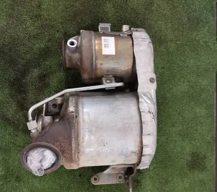 Volkswagen Caddy Catalyst/FAP/DPF particulate filter 04L131765AF