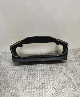 Peugeot 208 II Dashboard trim M0U022813