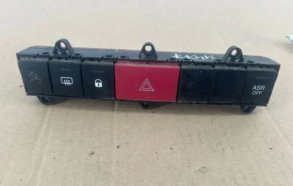 Citroen Relay III Hazard light switch 7355861490 30280916