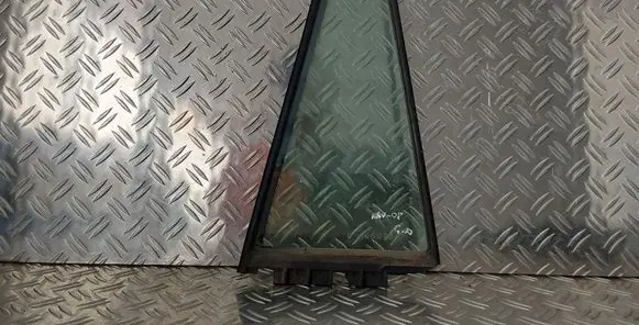 Toyota RAV 4 (XA30) Rear vent window glass 43R00122