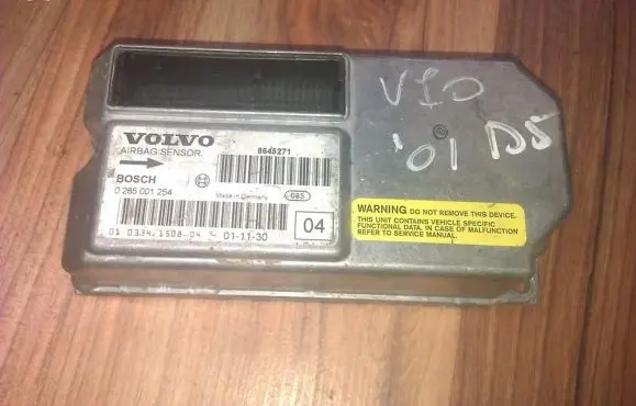 Volvo V70 Airbag control unit/module 0285001254 8645271