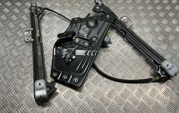 Maserati Ghibli Front door window regulator with motor 6700098160 23102015 S019005001D