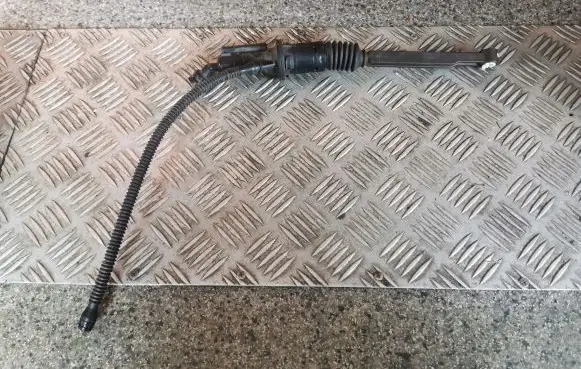 Citroen C3 Clutch slave cylinder 9812924380