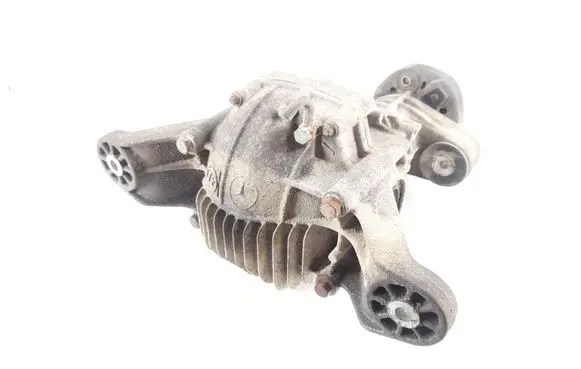 Mercedes-Benz R W251 Rear differential 1643501614 A1643501614