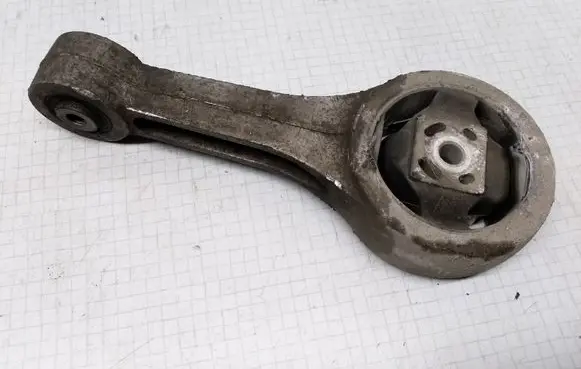 Seat Ibiza III (6L) Engine mount bracket PX0046