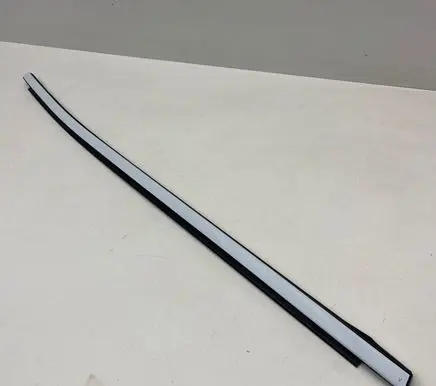Renault Arkana Rear door glass trim molding 828209510R 828209510