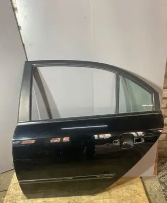 Hyundai Sonata Rear door