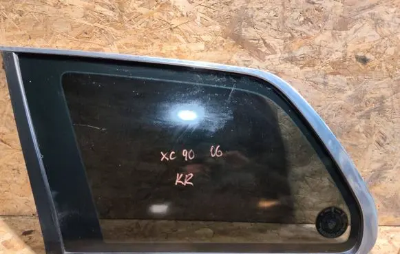 Volvo XC90 Rear side window 43R001582 DOT692M3240AS2 E000199
