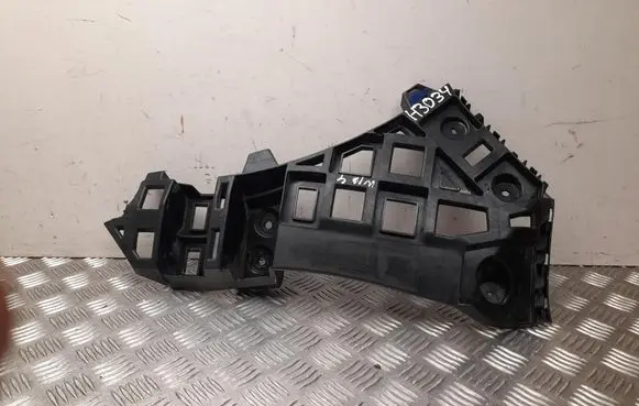 Rear bumper mounting bracket