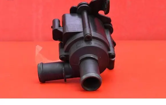 Audi A6 Allroad C7 Water pump 04L965559