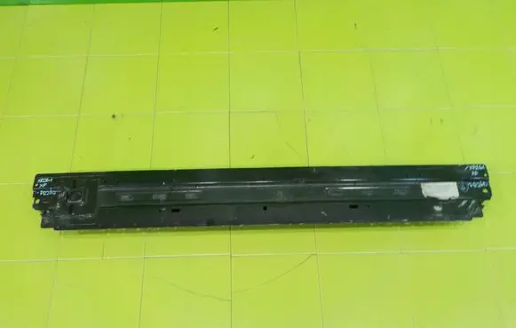Jaguar XF X260 Front bumper support beam PRZOD XP261