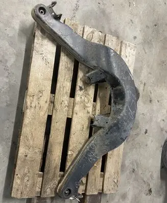 Mercedes-Benz 250 280 C CE W114 Rear subframe 