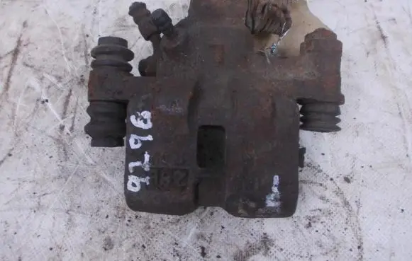 Mazda 323 Rear brake caliper
