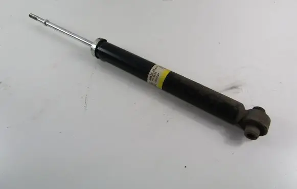 Toyota Avensis T270 Rear shock absorber/damper 4853005413