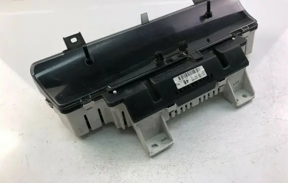 Suzuki Liana Speedometer (instrument cluster) 3411054G60 K3417