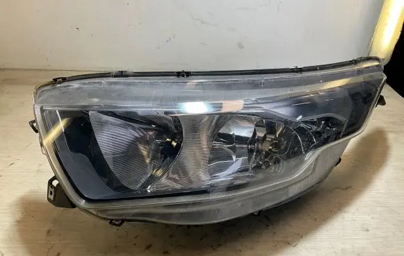 Iveco Daily 6th gen Headlight/headlamp 5801473745 232232S 1387413875