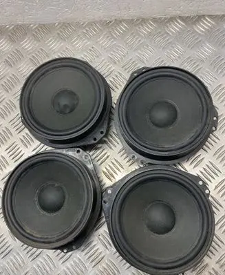 Opel Meriva A Front door speaker 9175188