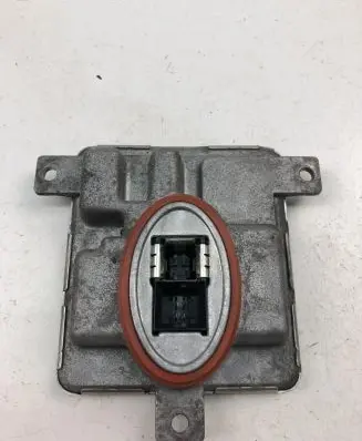 BMW 3 E90 E91 Xenon control unit/module 7318327