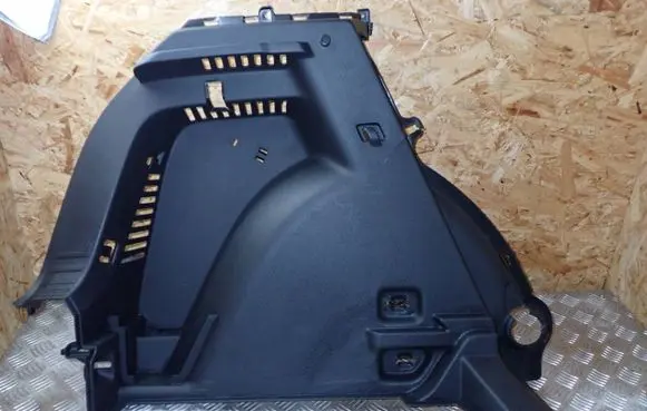 Skoda Fabia Mk4 (6VA) Trunk/boot side trim panel 6VA867427A