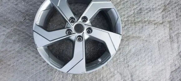 Nissan Qashqai R17 alloy rim KB409HV200