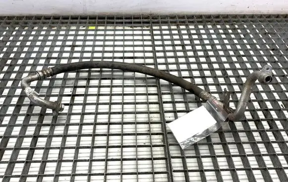 Opel Vivaro Air conditioning (A/C) pipe/hose 924543135R