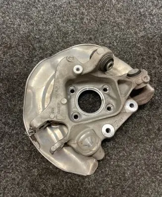 BMW X3 G01 Rear wheel hub 6871030