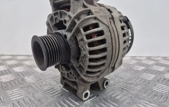 Mercedes-Benz E W211 Generator/alternator A2721540002 0124525055