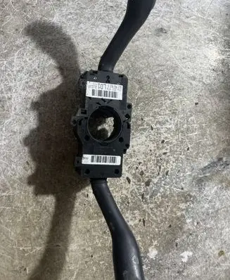 Seat Toledo II (1M) Wiper turn signal indicator stalk/switch 202852ATW 8L0953513G