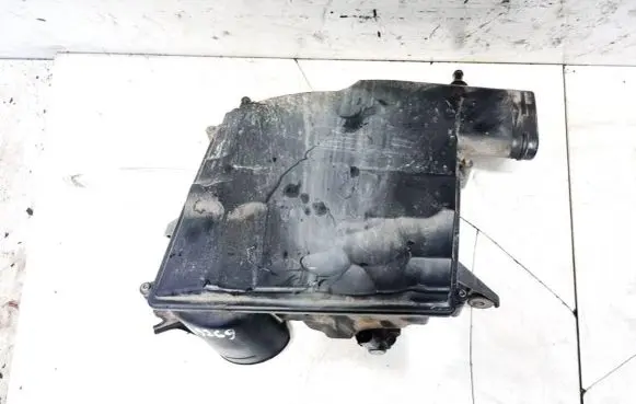 Mercedes-Benz ML W164 Air filter box a6420940304 a6420900901