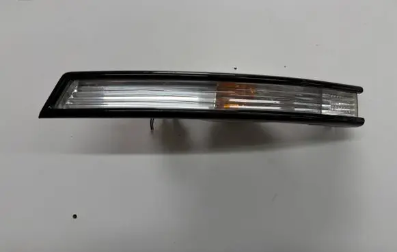 Volkswagen PASSAT B6 Front indicator light KIEPASL160226 3C0953041L