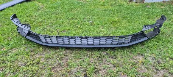Volkswagen Tiguan Front bumper lip 5NA805903 DNB18046